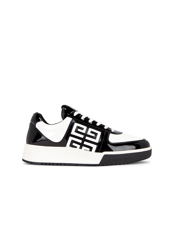 Givenchy スニーカー - Black & White | FWRD