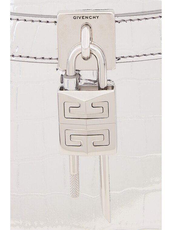 GIVENCHY 14SS シャーク Givenchy Shark Lock Bucket Bag in Light Silvery | FWRD
