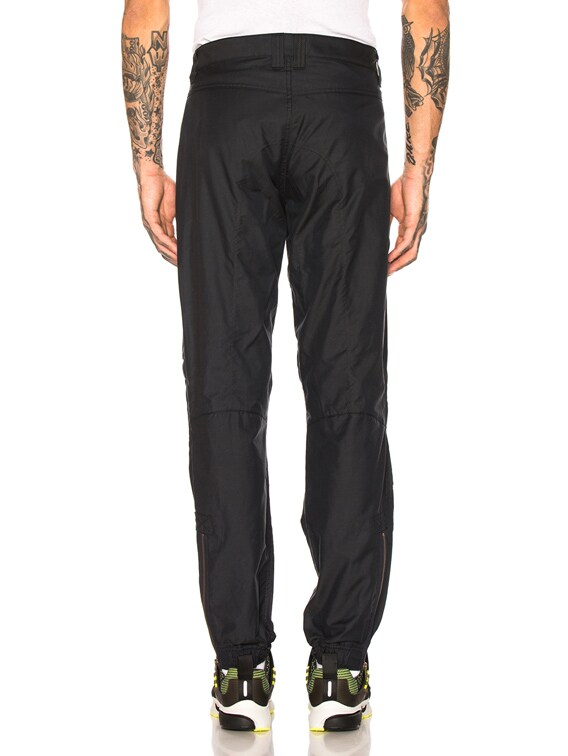 exposed zipper pants