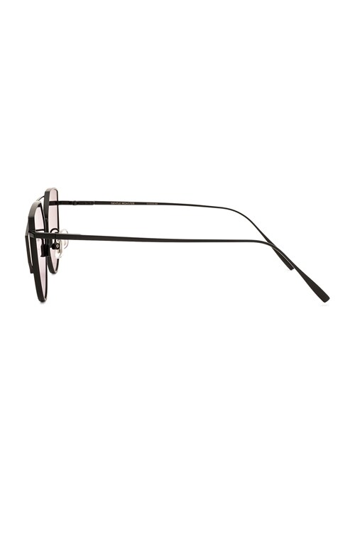Gentle Monster Love Punch Sunglasses in Black | FWRD