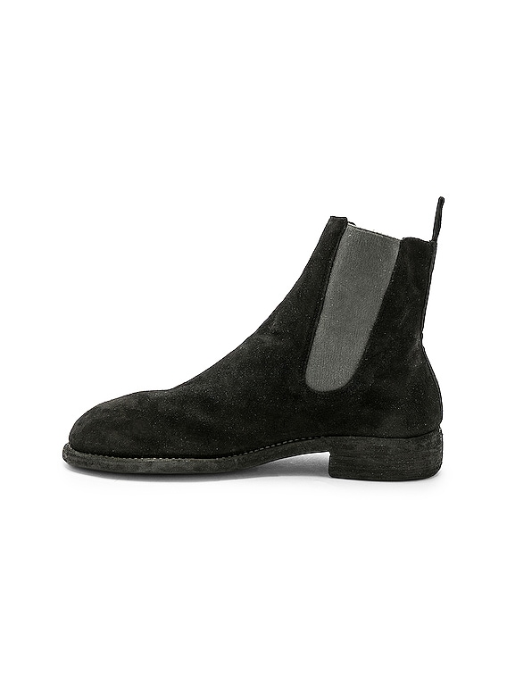 Guidi Suede Chelsea Boots in Black | FWRD