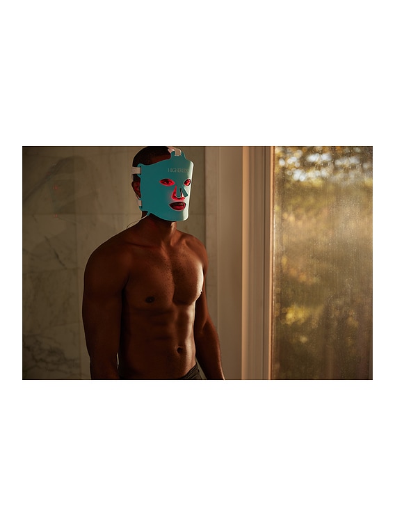 Red Light Face Mask