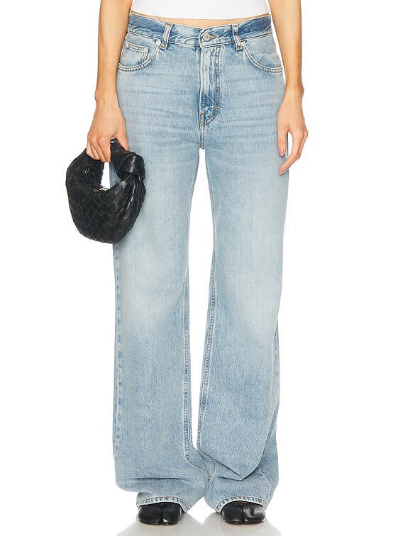 Korea Straight Leg Jeans