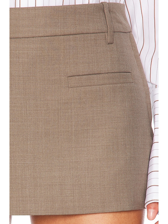 The Micro Meeting Skort