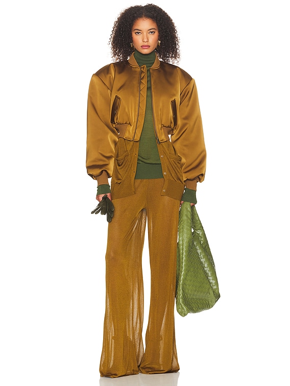 The Satin Puff Bomber