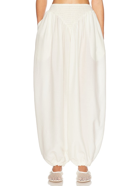 The Balloon Pants in Silk And Wool