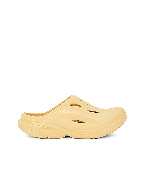 Hoka U Ora Recovery Mule in Wheat & Wheat | FWRD