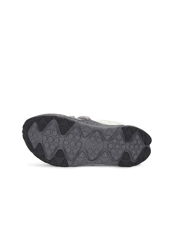 HOKA U Ora Primo in Stardust & Satellite Grey | FWRD