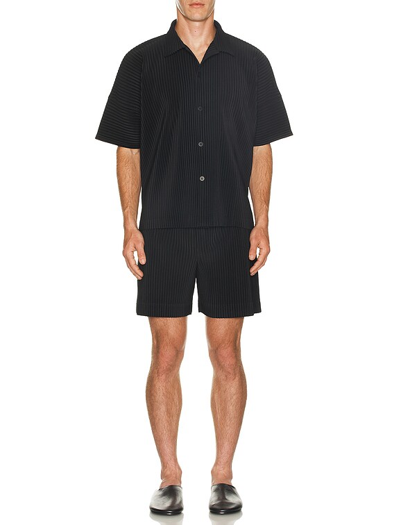 HOMME PLISSE ISSEY MIYAKE ショートパンツ ブラック Homme Plisse Issey Miyake Men's Pleated Pull-On Shorts - Bergdorf