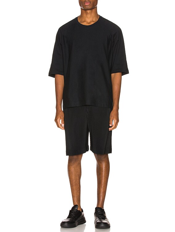 Homme Plisse Issey Miyake RELEASE Tシャツ - Black | FWRD