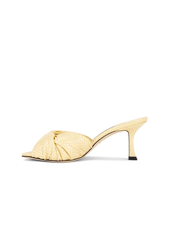 18.しめ縄 Jimmy Choo Skye Twist 70 Mule in Corn | FWRD