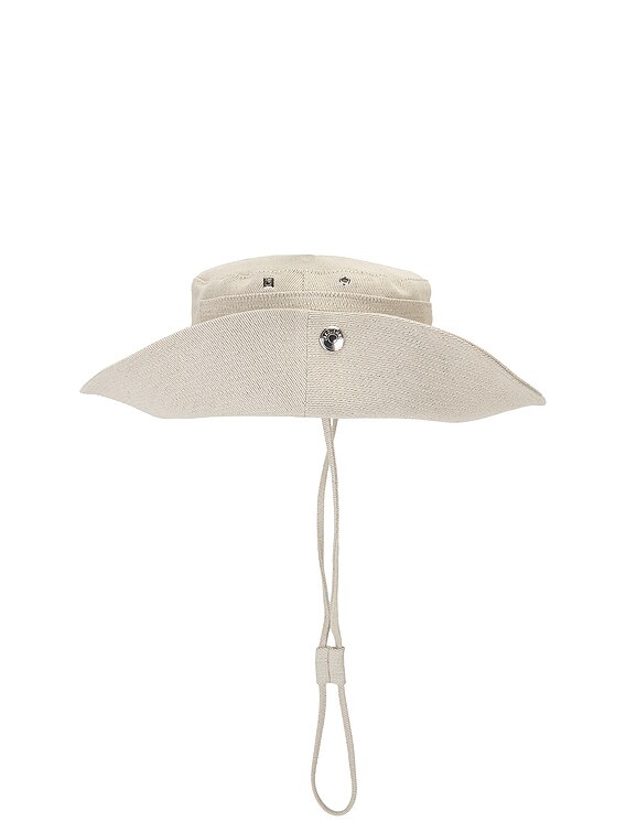 【JACQUEMUS】De-Nimes Bucket Hat ホワイト JACQUEMUS Le Bob De Nimes embellished linen and cotton-blend