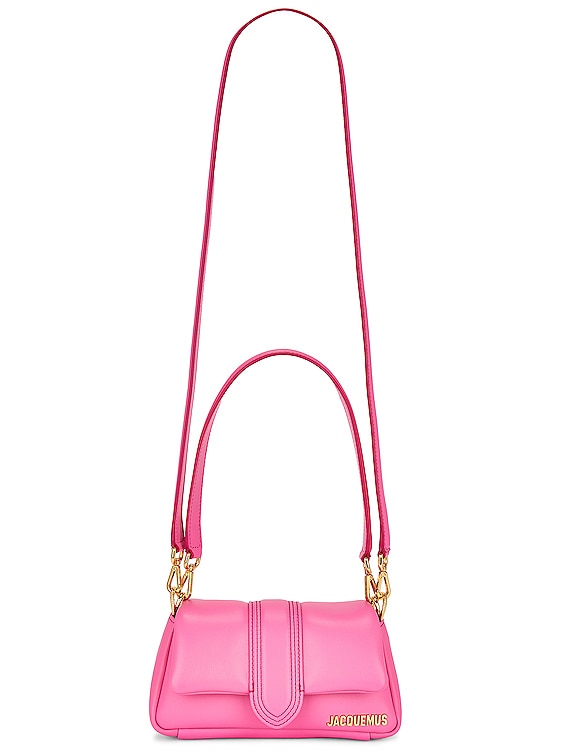 JACQUEMUS Le Bambimou パフドフラップバッグ ピンク JACQUEMUS Le Petit Bambimou Bag in Neon Pink | FWRD