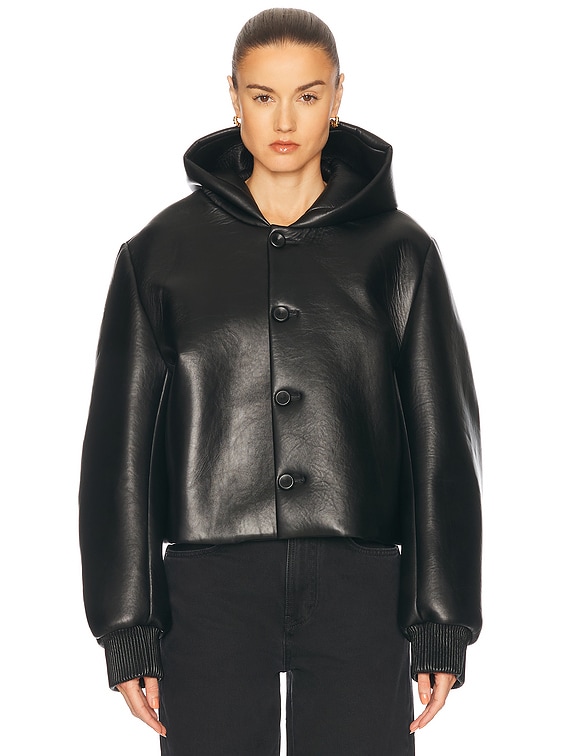 【美品】 JW ANDERSON フードコート ブラック XS JW Anderson Cropped Hooded Jacket in Black | FWRD