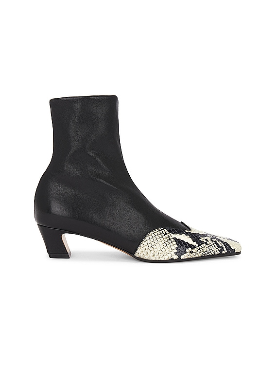 KHAITE NEVADA ブーツ Nevada Stretch High Boot in Black with Natural Python