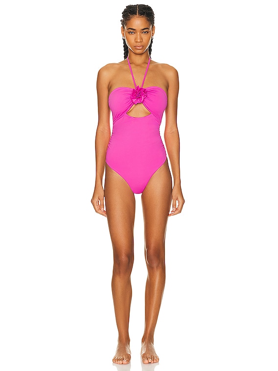 Love this @KNIX swimsuit! It's the High-energy One Piece and it is fa