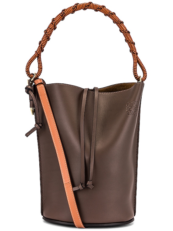 Loewe gate bucket handle bag handbag dark taupe, 名牌, 手袋及銀包