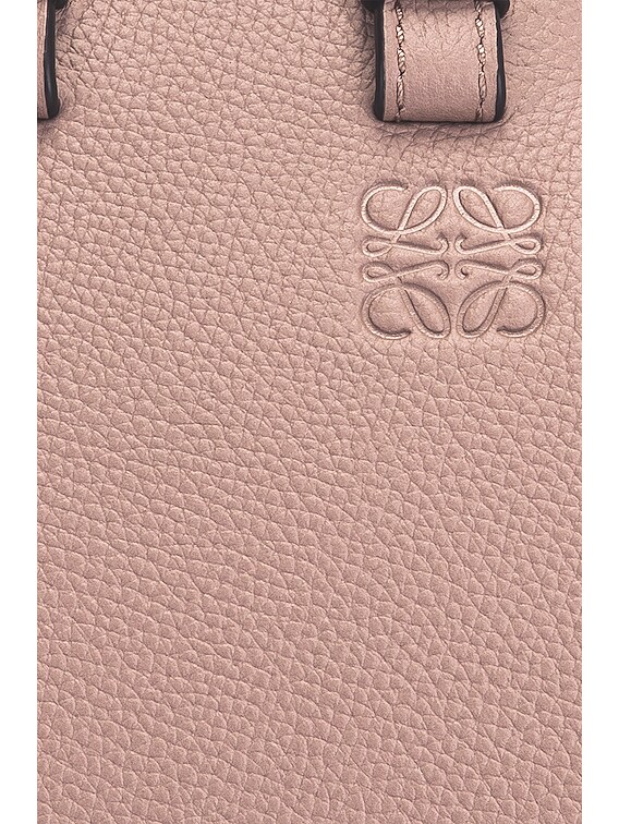 【関税送料込】Loewe Mini Hammock Bag Dark Blush ミニバッグ Loewe Hammock Mini Bag in Dark Blush | FWRD