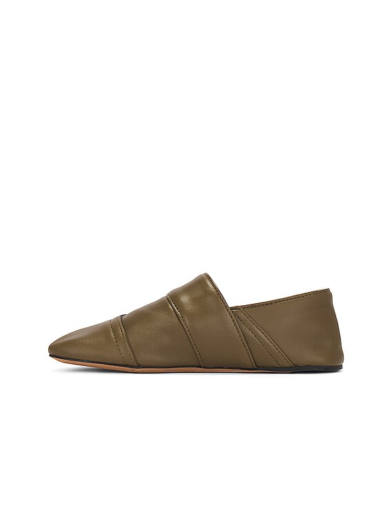 【関税&送料込】Loewe Slipper LOEWE Toy Leather Slippers | Saks Fifth Avenue