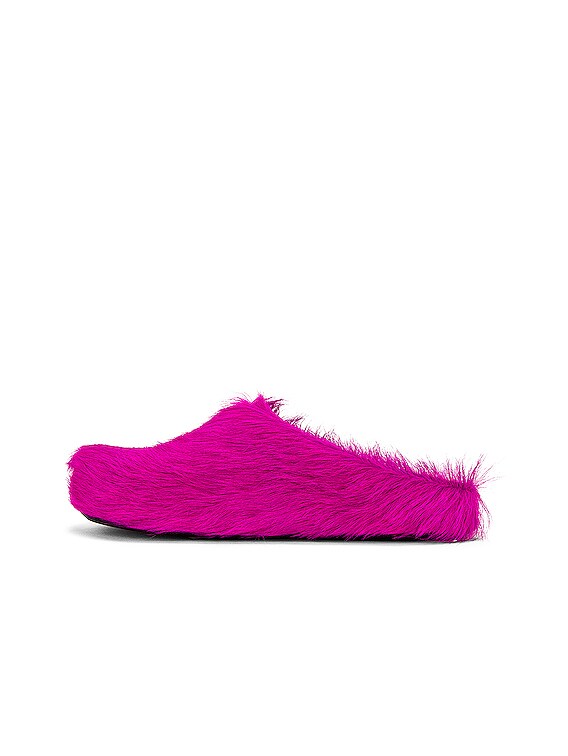 Marni Fussbett Sabot in Fuchsia | FWRD