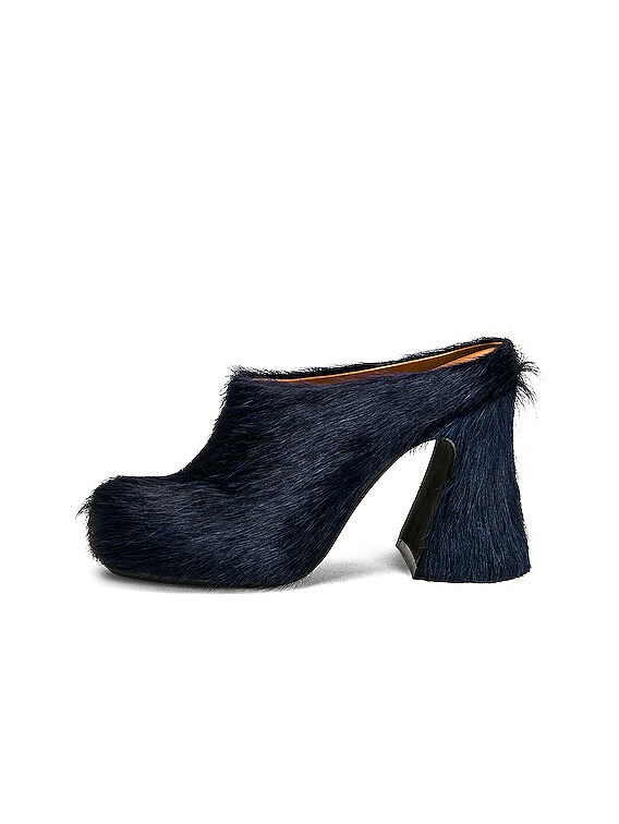 関税送料込み-MARNI FUSSBETT HEEL 10 ミュール Marni Fussbett Sabot Heels in Eclipse | FWRD