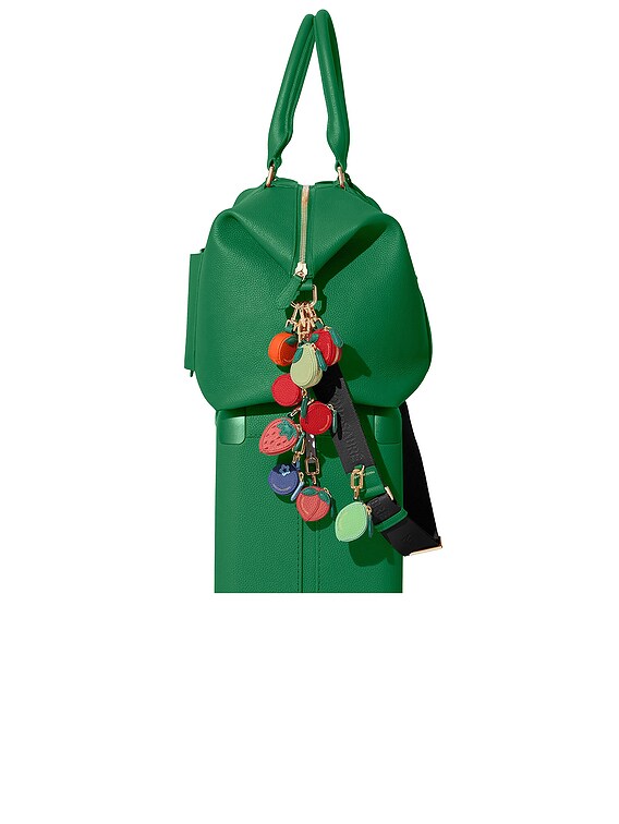 MAISON de SABRÉ SABREMOJI FRUIT チャーム - Strawberry Charm | FWRD