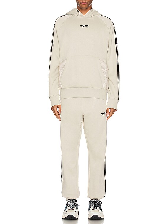 【関税&送料込】MONCLER GENIUS Sweaters White Moncler Genius x Adidas Hoodie in White | FWRD