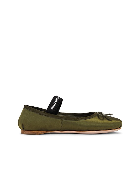 Ballet Flat