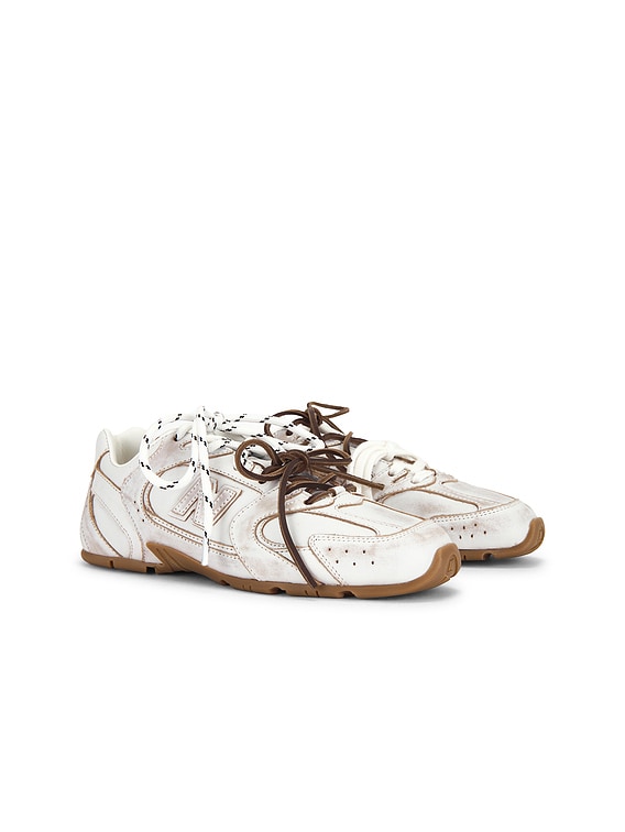 Miu Miu X New Balance Sneaker in Bianco | FWRD