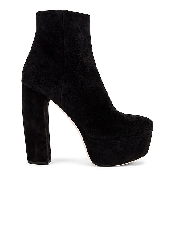 black chunky platform ankle boots