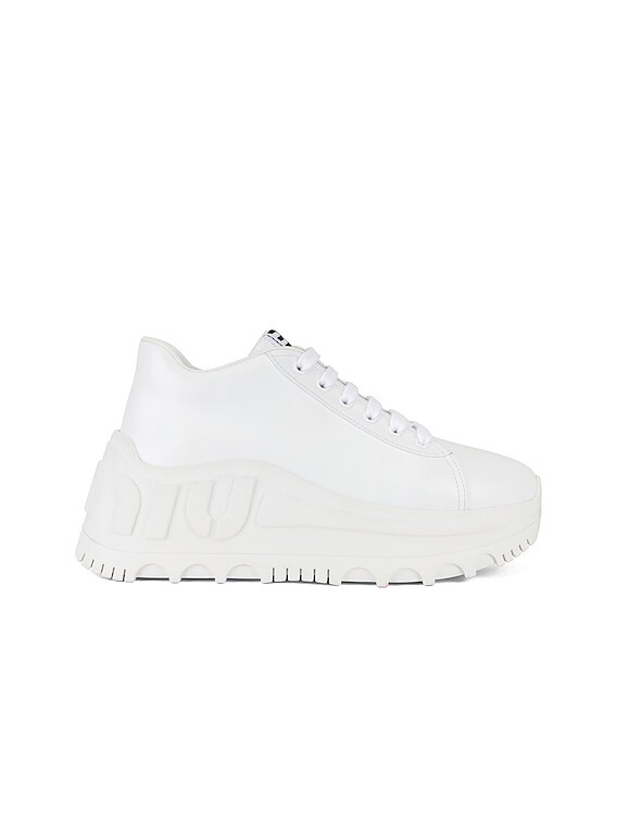 スニーカー MIU MIU WHITE SNEAKERS Miu Miu Women's' Bleached Sneakers in White | LN-CC®