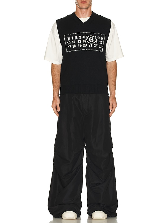 MM6 エムエムシックス パンツ（その他） 黒 2122625J0157 MM6 Maison Margiela パンツ - Black | FWRD