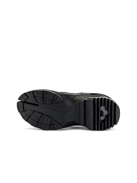 Maison Margiela x Reebok Tabi Instapump Fury Derby Sneaker in