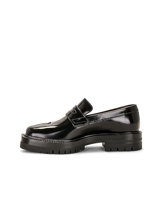 Maison Margiela Tabi County Loafer in Black | FWRD