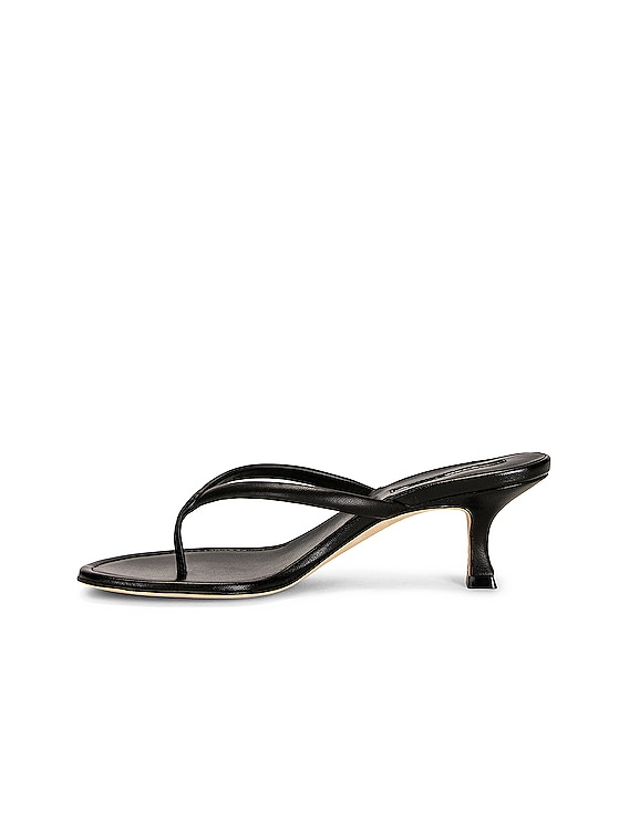 ☆関税送料込み☆Manolo Blahnik サンダル☆ MANOLO BLAHNIK マノロブラニク フラットレザーサンダル