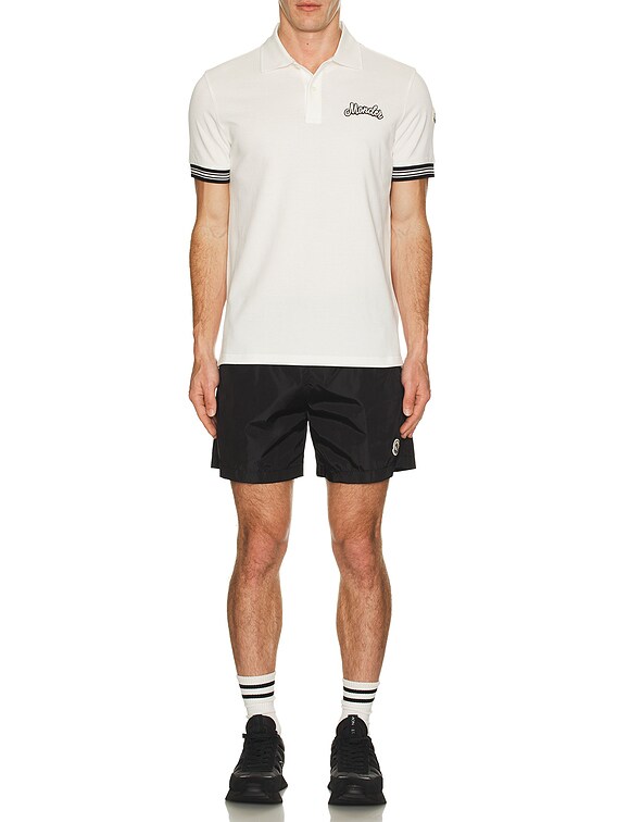 ショートパンツ MONCLER SHORTS NERO Moncler ショートパンツ - Black | FWRD