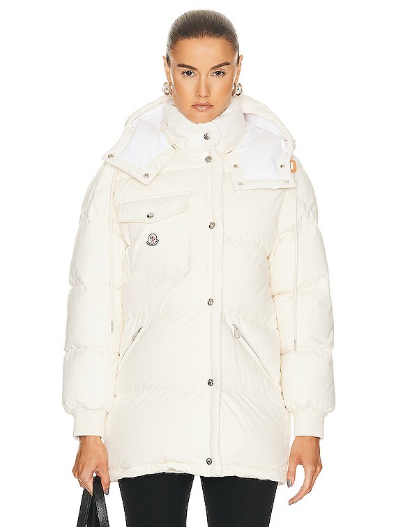 Moncler expedition clearance