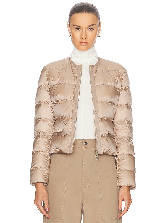 【Moncler】ジッパーが可愛いLAURINEジャケット ツヤあり3色♪ Moncler】ジッパーが可愛いLAURINEジャケット ツヤあり3色