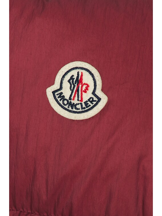 Moncler JACKE in Bordeaux FWRD