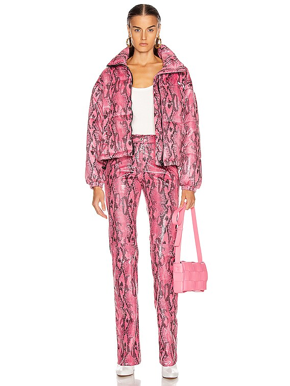 パンツ MSGM PANTS (3742MDP03247806) MSGM Snake Print Pant in Fuchsia | FWRD