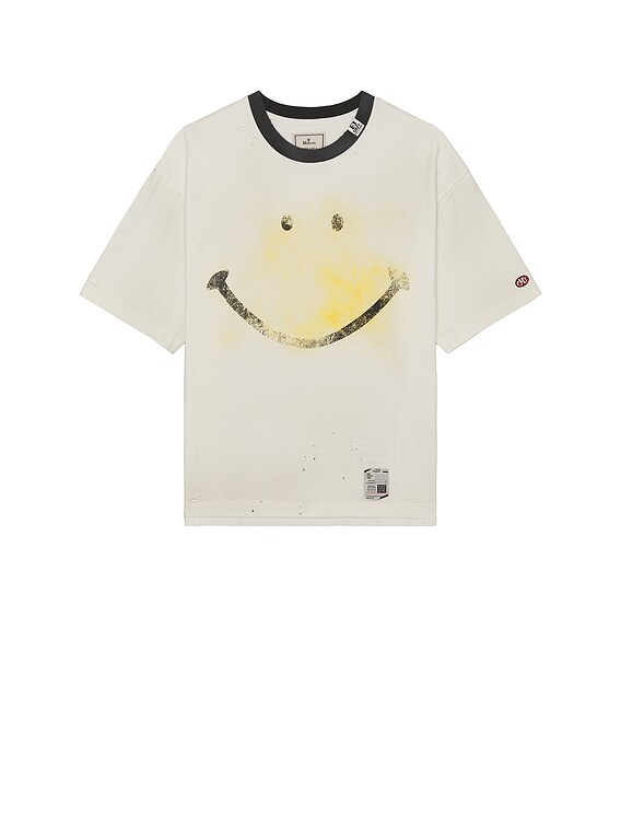 大人気♪【Maison MIHARA YASUHIRO】SMILY FACE PRINTED TEE Maison MIHARA YASUHIRO Smiley Face Printed Distressed Tee in