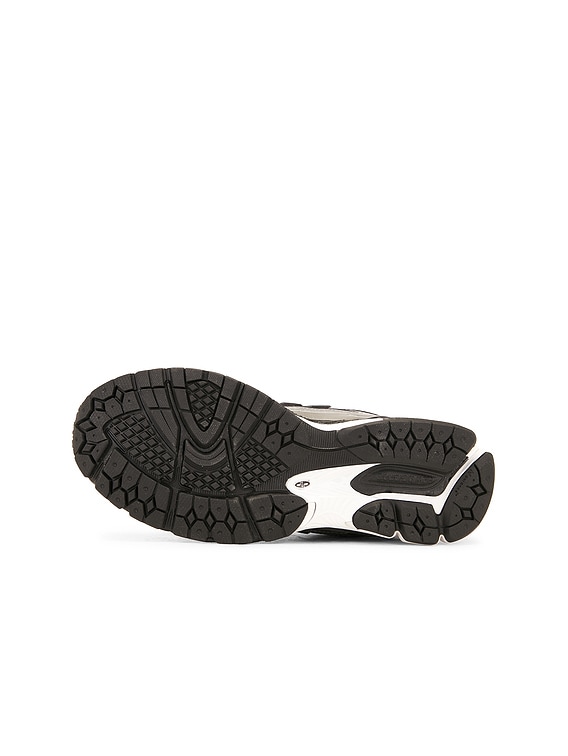 ____M New Balance 1906 Unisex Sneakers | Shopbop