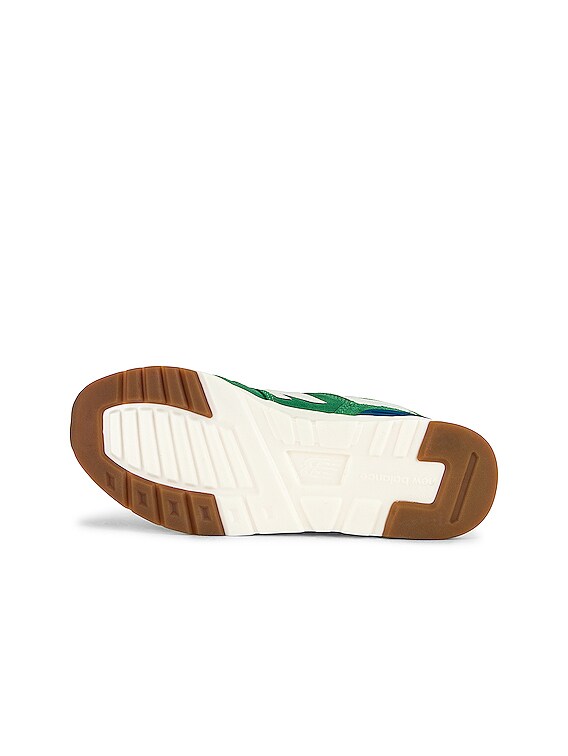 New Balance 997H in Varsity Green Light Rogue Wave FWRD - Main Image