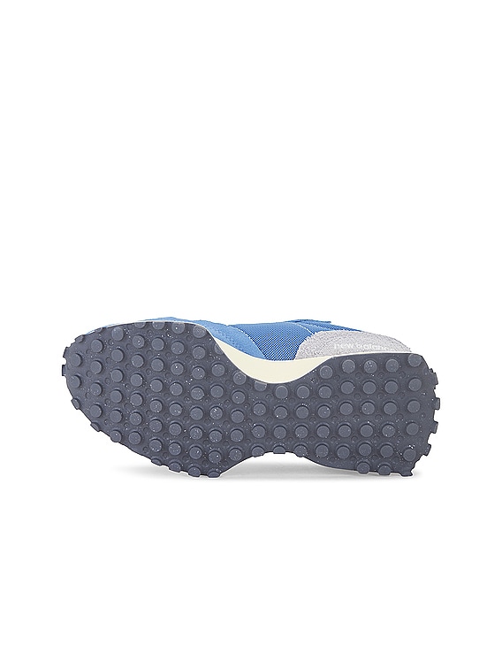 New Balance 327 Sneaker in Blue Laguna & Chrome Blue | FWRD