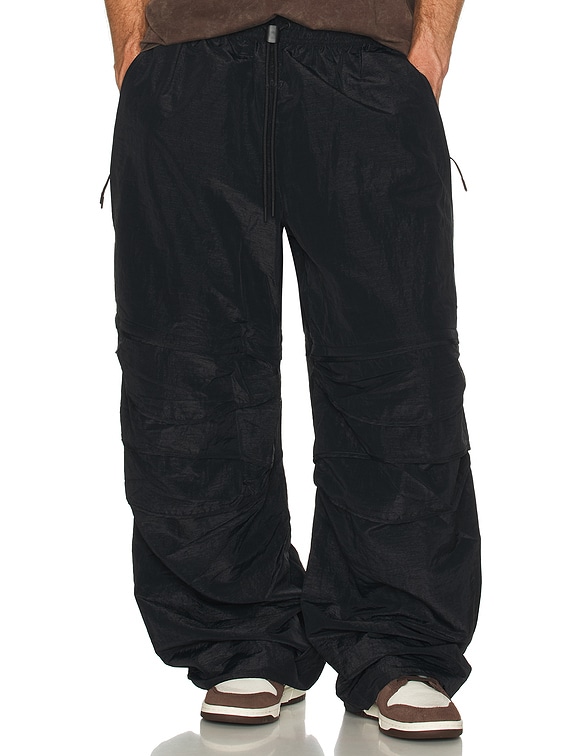Nike Tech Woven Ergo Pant in Black & Anthracite | FWRD