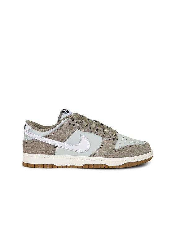 Nike Dunk Low Retro Se in Light Silver, White, Light Army