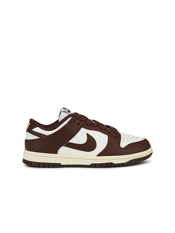 Dunk Low Sneaker