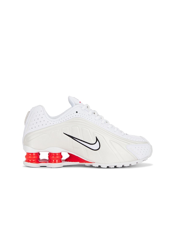 Shox R4 Sneaker