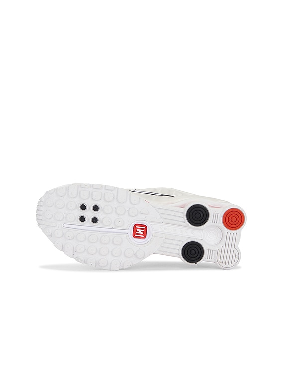 Shox R4 Sneaker