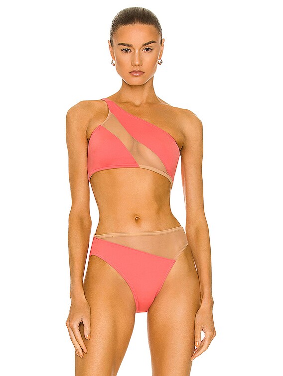 lukker Henholdsvis Person med ansvar for sportsspil Norma Kamali Snake Mesh Bikini Top in Papaya | FWRD